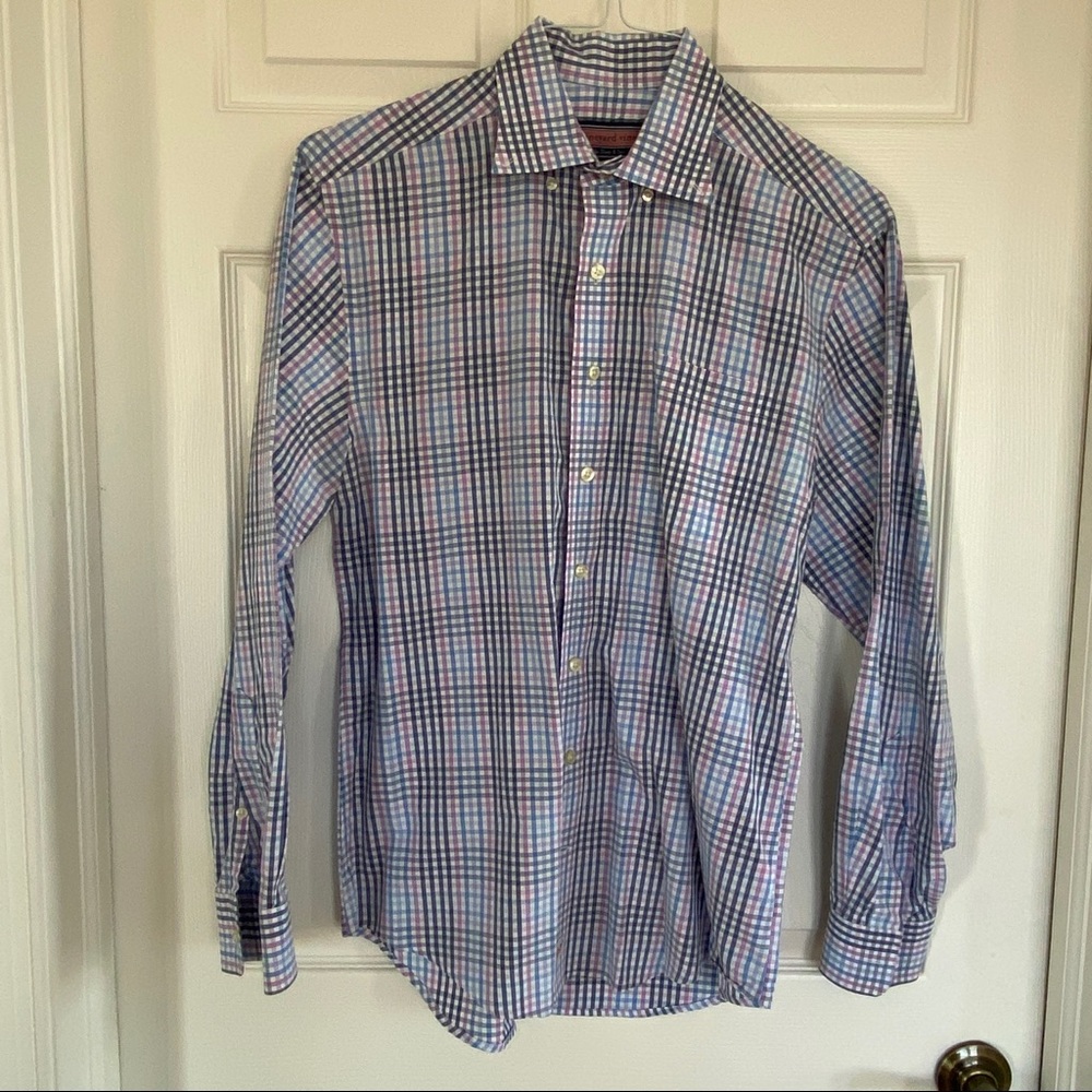 Vineyard Vines Size Small Button Down - image 1